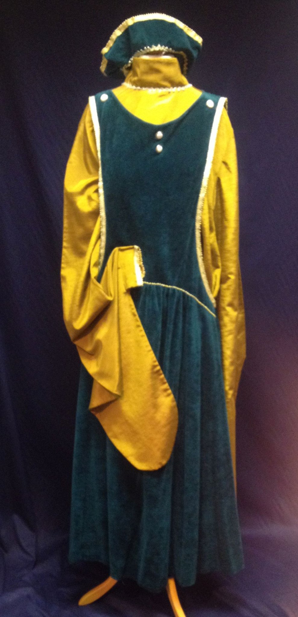 Medieval Lady Galahad